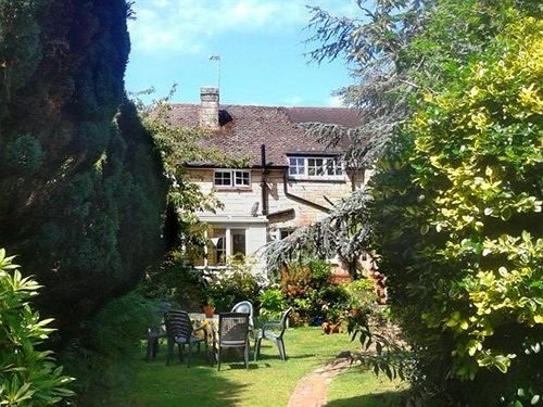 Ward Avenue Bed & Breakfast